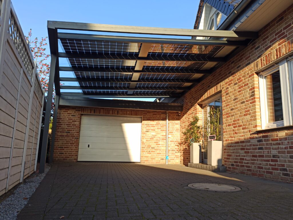 Aluminium Carport mit Solar: Nachhaltiger Schutz für Ihr Fahrzeug